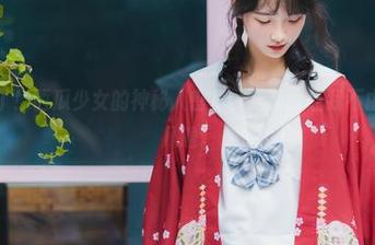 终于更新了！西瓜少女的神秘人密室，这画面让我不由得想多看几遍。