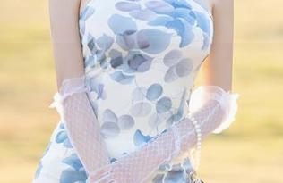 语画界 – 那些年，金纯一的校服风采：图片合集，趣味无穷！