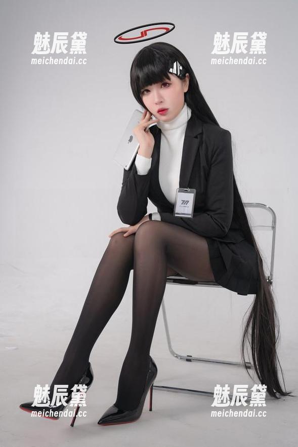 说真的，轩萧学姐的白丝图包资源，让我在屏幕前失去了抵抗，每一帧都足够吸睛。