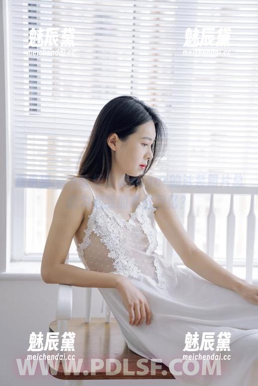 轰趴猫-杨晨晨sugar 轰趴猫 - 为啥杨晨晨sugar的泳装照片总能勾起我的夏日回忆?
