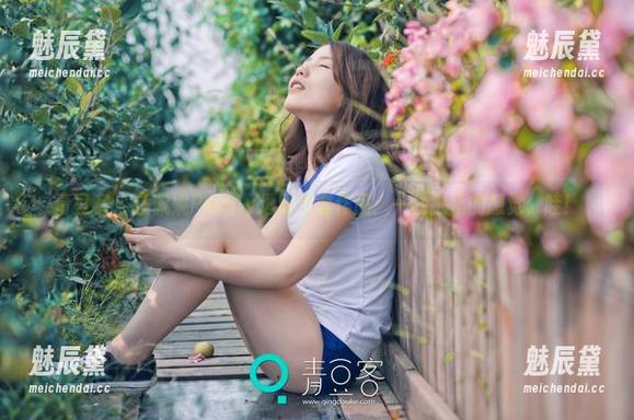 青豆客-汪佩妮Penny 青豆客 - 汪佩妮Penny透明全套作品:一秒融化的感觉,哇!