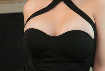 青豆客 – 精选写真：绮里嘉ula的瑜伽，柔和又带点小心机的魅力