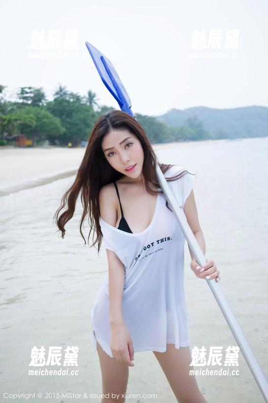 魅妍社-Mieko林美惠子 魅妍社 - Mieko林美惠子的高跟鞋在阳光下:一组让人想多看几遍的图片作品